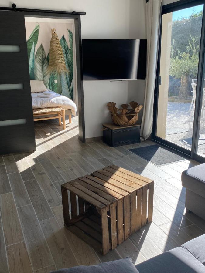 Petit nid douillet en Luberon avec spa Ansouis Extérieur photo